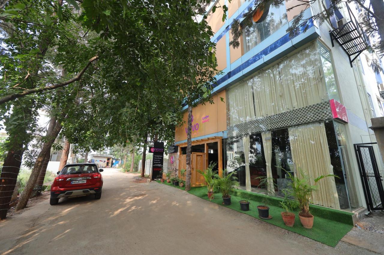 Vovo Hotels Yelahanka Bagian luar foto
